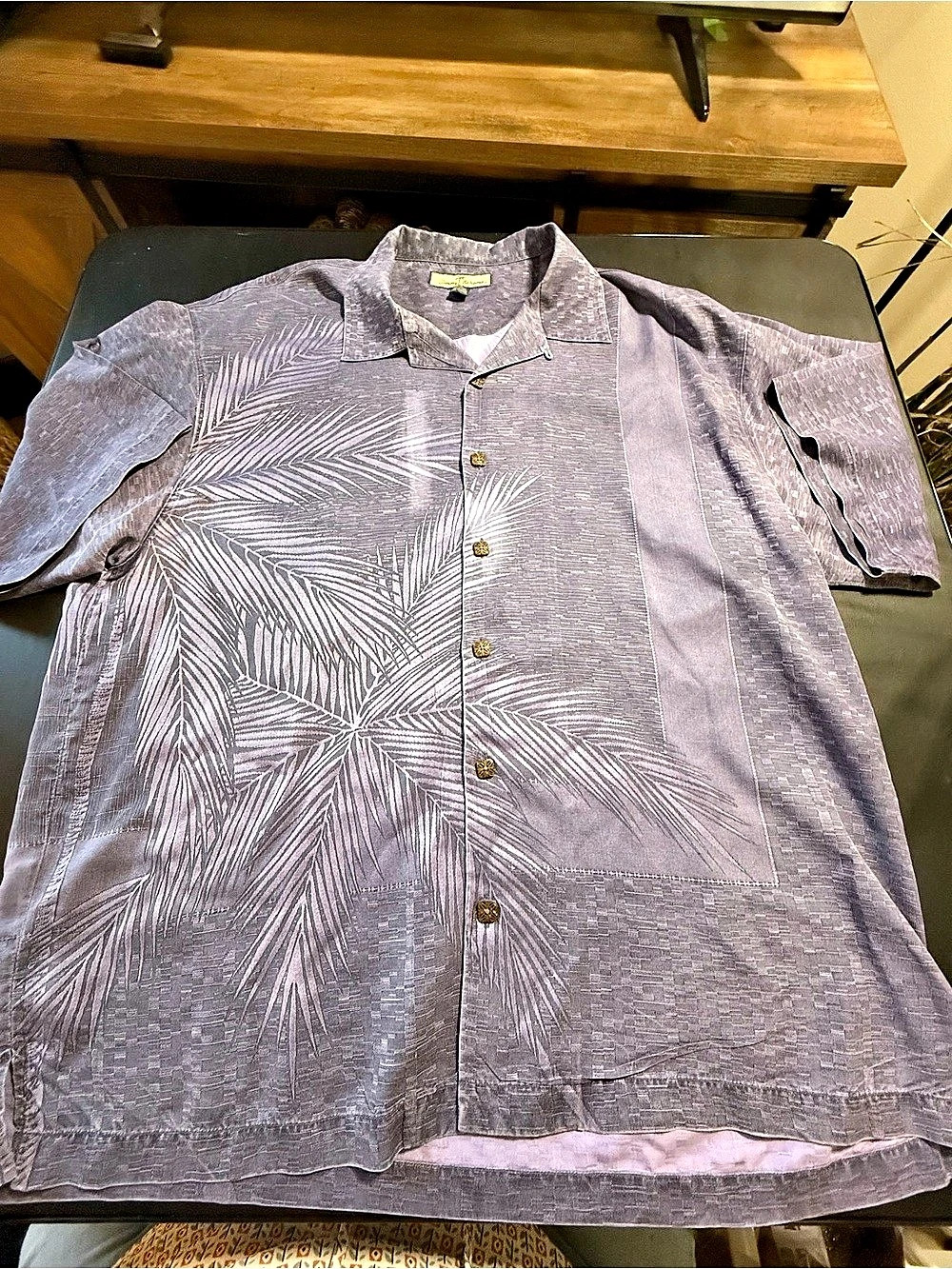 Tommy Bahama XL 100% Silk Purple/Gray Palm Tree Camp Shirt - Flawless!